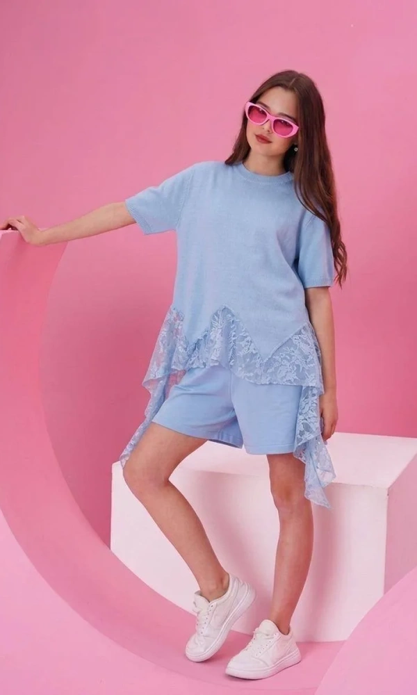 Костюм двойка с шортами для девочки (р-р 36-44)