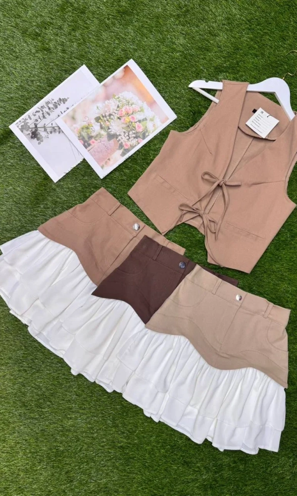 Костюм двойка женский юбка-жилет (р-р 42-44)