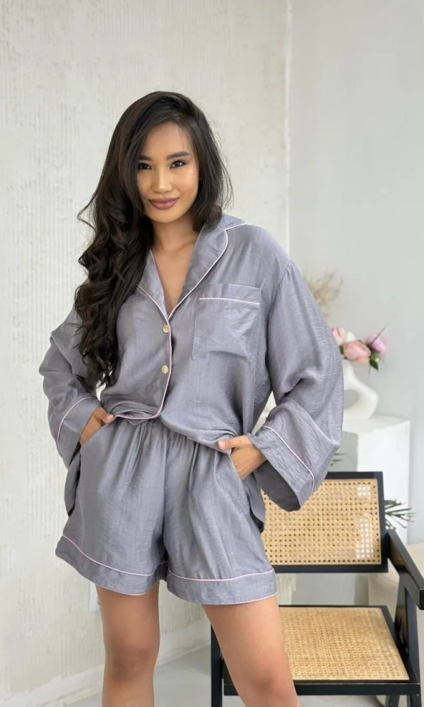 Костюм льняной женский с шортами (р-р 42-44)