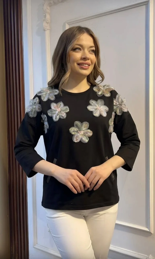 Туника женская с нашивками нарядная (р-р 48-54)