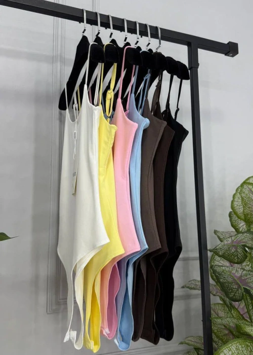 Боди на бретелях обтягивающее женское (р-р S-M)