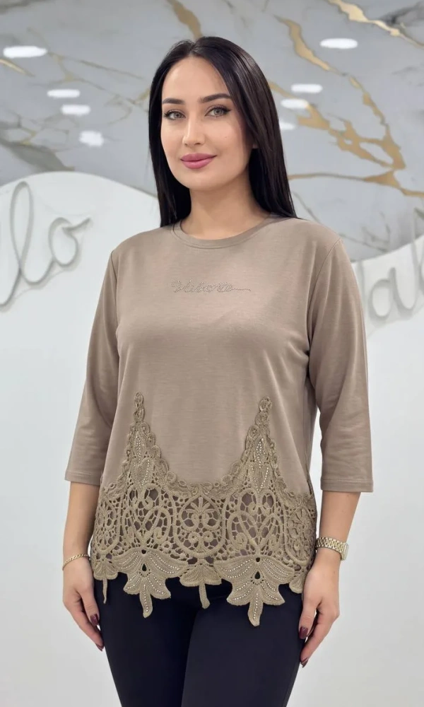 Кофта с кружевом женская (р-р 50-56)