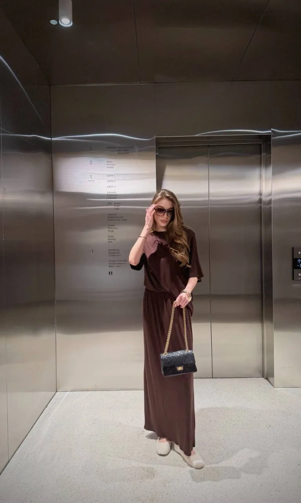 Костюм двойка с юбкой женский (р-р 42-44)