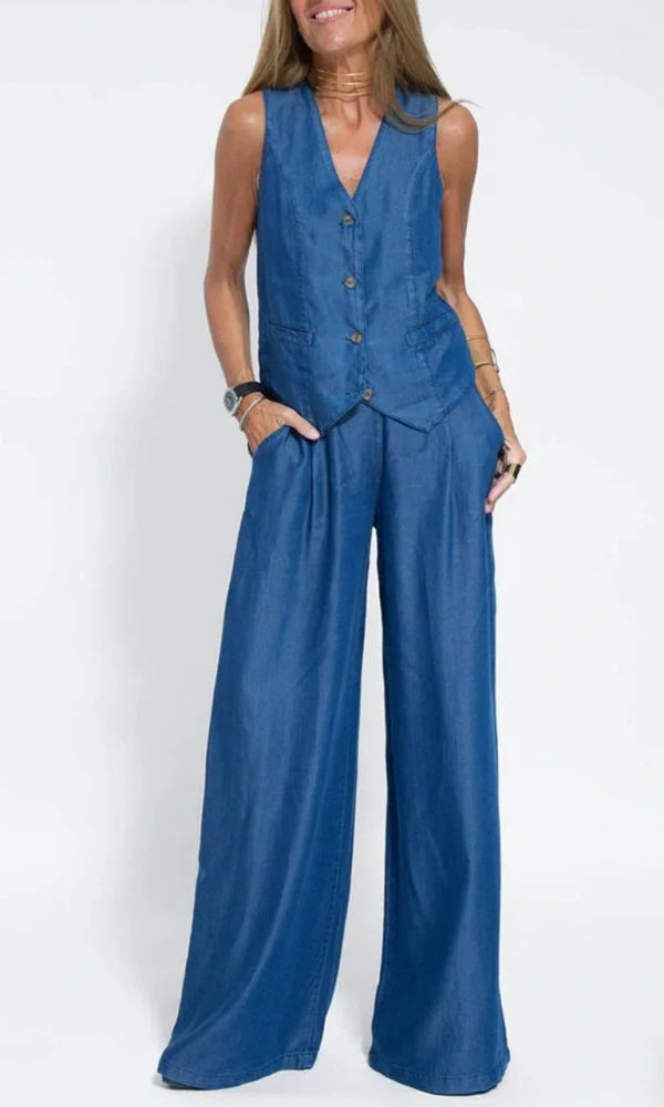 Костюм джинсовый двойка женский (р-р 48-54)