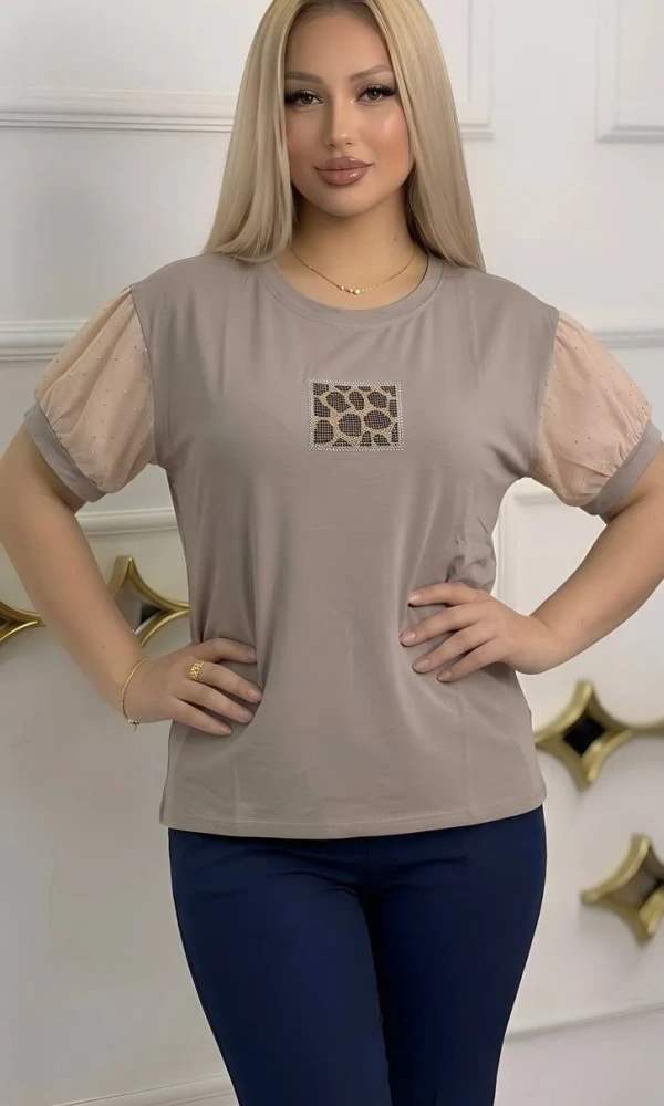 Футболка нарядная с принтом женская (р-р 52-58)