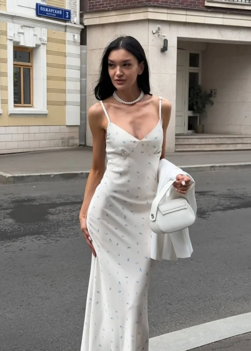 Платье шёлковое в цветочек женское (р-р 42-44)