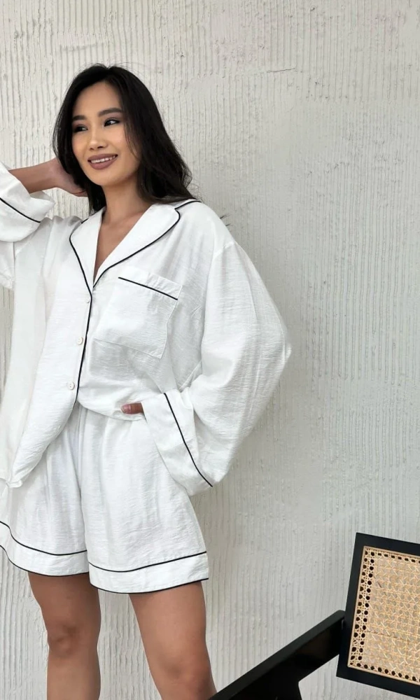 Костюм льняной женский с шортами (р-р 42-44)