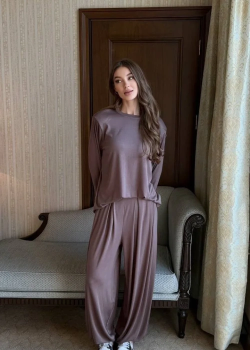 Костюм двойка с алладинами (р-р 42-44)