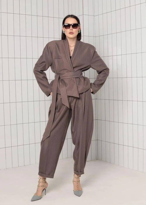 Костюм женский пиджак-кимоно и брюки-алладины (р-р 42-44)