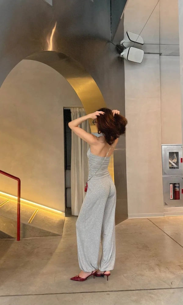 Костюм женский брючный с топом (р-р 42-44)