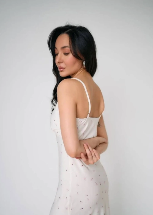 Платье шёлковое в цветочек женское (р-р 42-44)