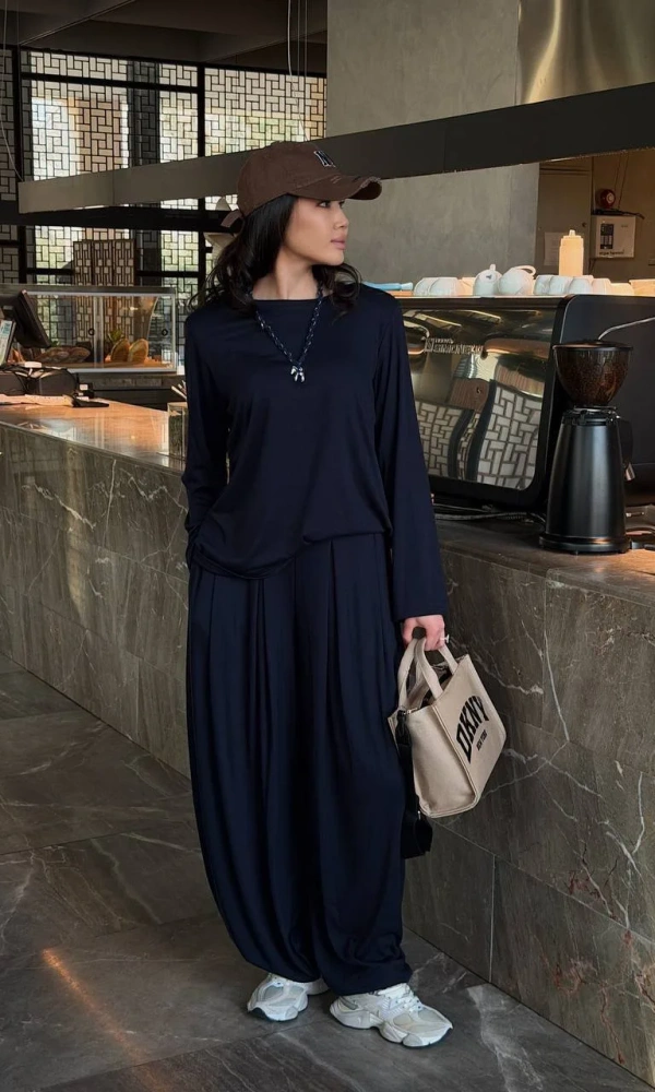 Костюм двойка с алладинами (р-р 42-44)