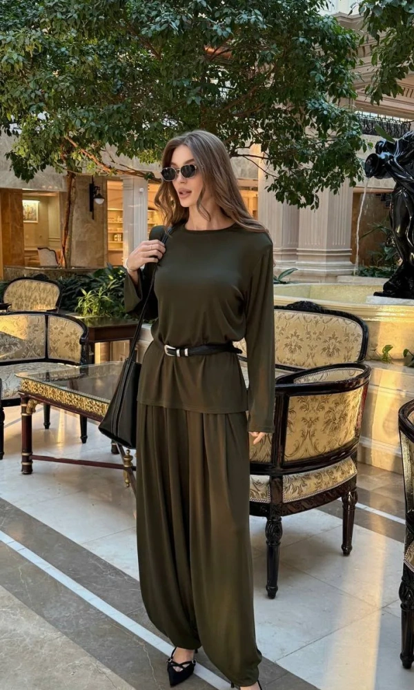 Костюм двойка с алладинами (р-р 42-44)