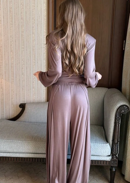 Костюм двойка с алладинами (р-р 42-44)