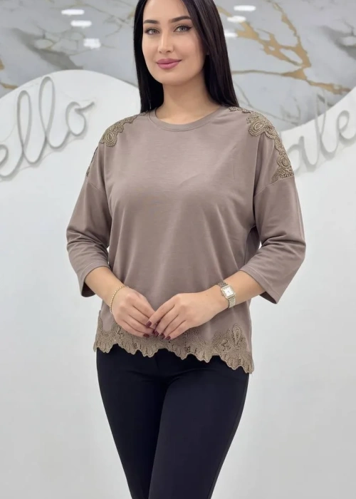 Кофта с кружевом женская (р-р 50-56)
