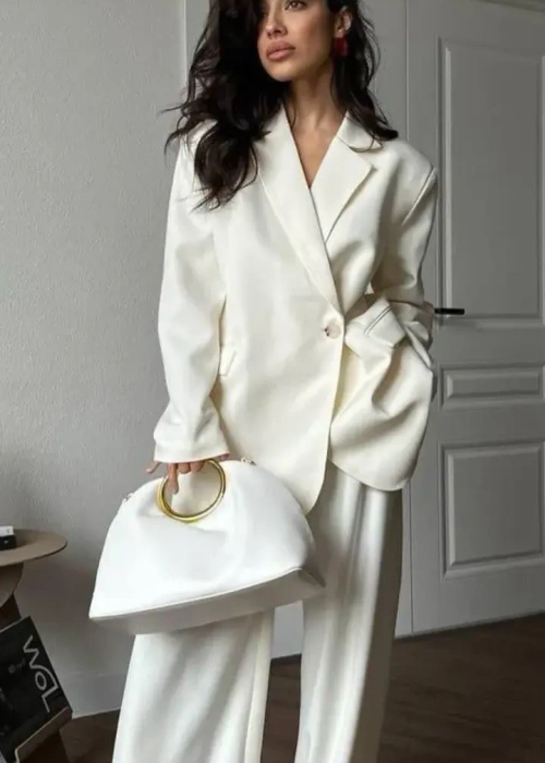 Костюм свободный женский (р-р 42-44)