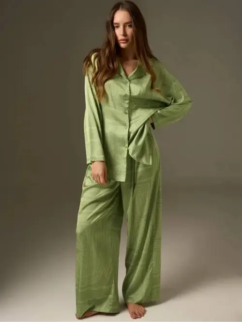 Пижама шёлковая женская с брюками (р-р 42-50)