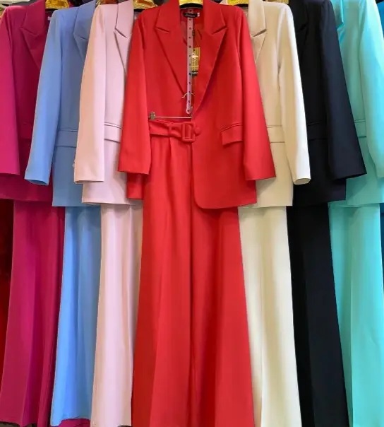 Классический базовый женский костюм с широкими брюками ( р-р 42-48)