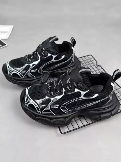 Кроссовки женские весна-лето р-р 36-41