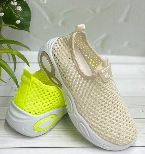 Кроссовки для девочки летние дышащие  (р-р 25-30)