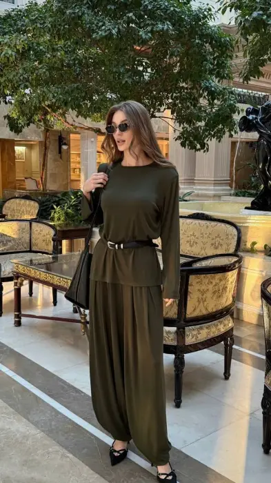 Костюм двойка с алладинами (р-р 42-44)