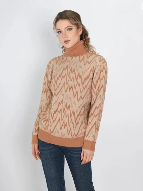 Джемпер женский с воротником р-р 54-56