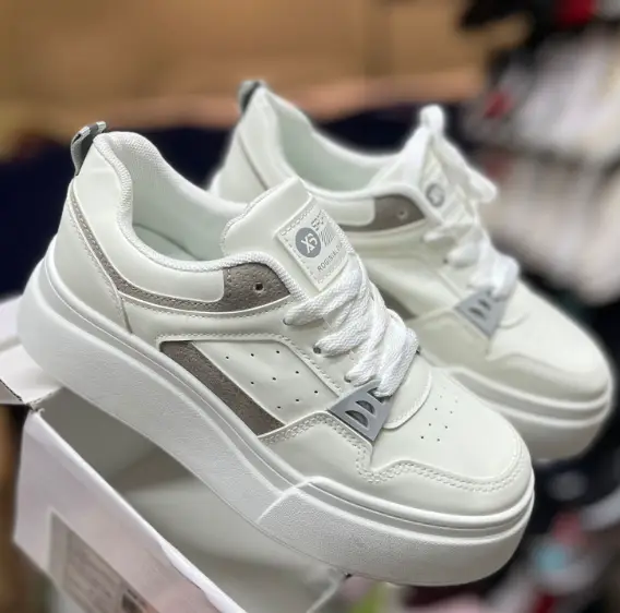 Кроссовки женские летние на платформе (р-р 36-41)