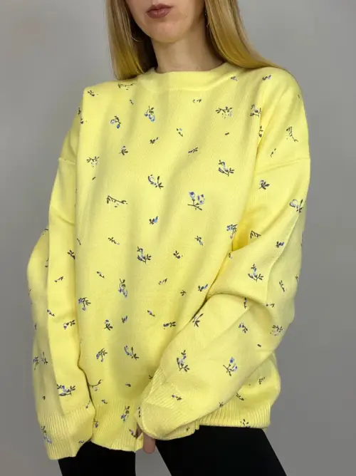 Свитер с цветочным принтом р-р 42-48