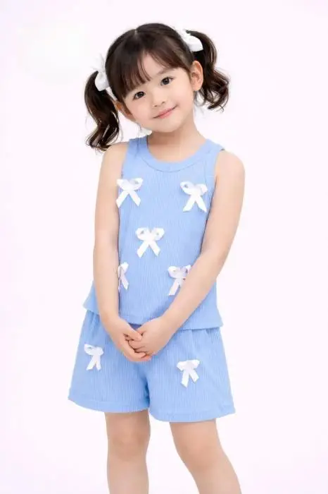 Костюм майка-шорты с бантиками для девочки (р-р 20-28)