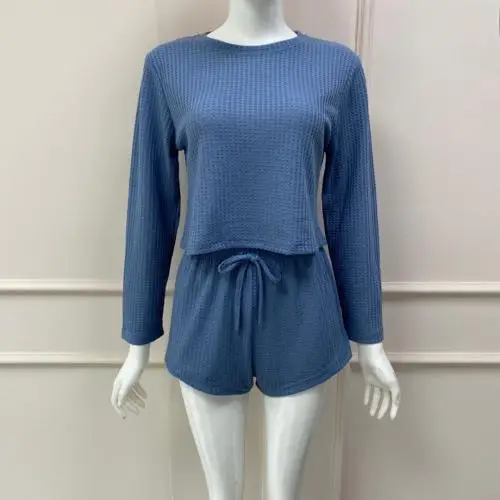 Пижама двойка топ с рукавами и шорты р-р 42-48