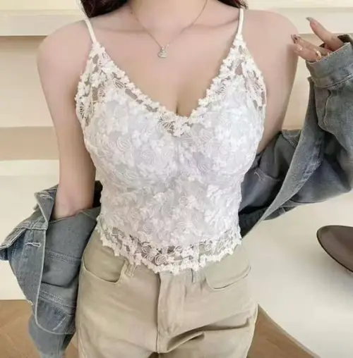 Кружевной топ женский на бретельках (р-р единый 42-46)