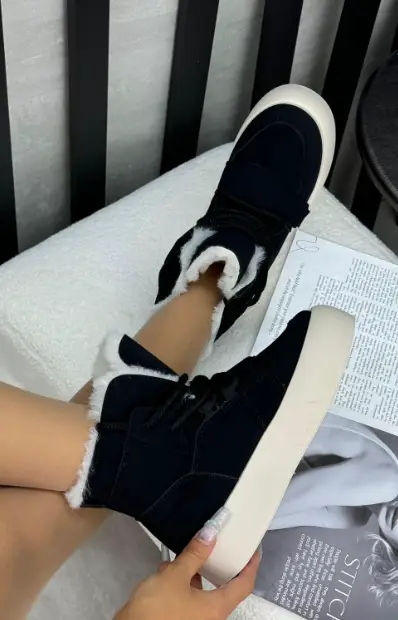 Женские ботинки зимние спорт на шерсти со шнуровкой (р-р 36-41)