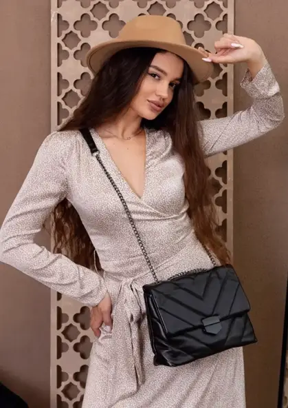 Сумка через плечо на цепочке (29х19х8)