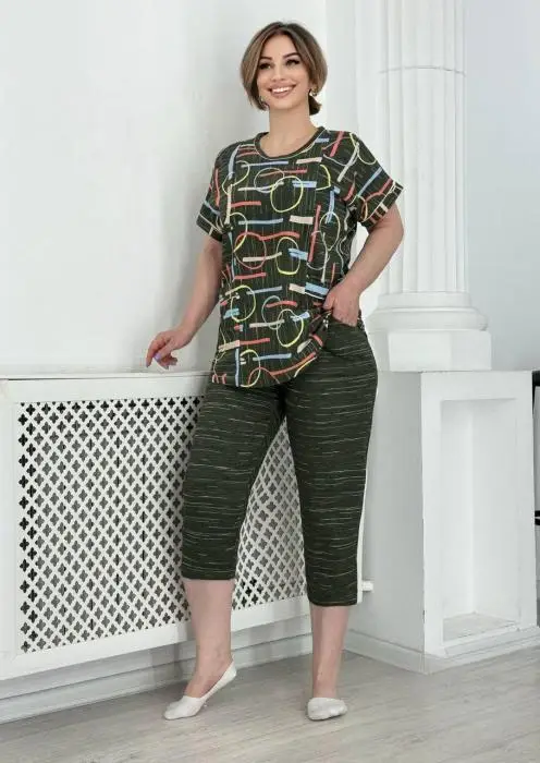 Костюм домашний с бриджами дачный р-р 50-60