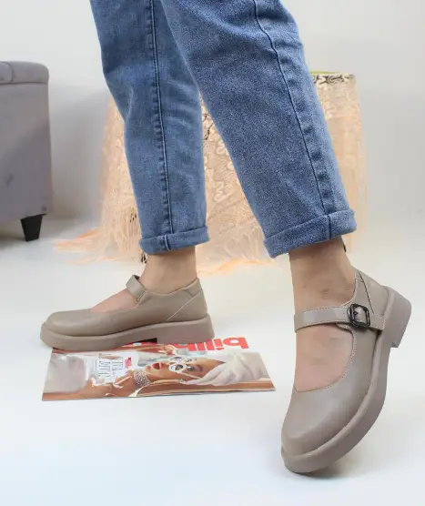 Туфли женские  на низком каблуке (р-р 36-41)