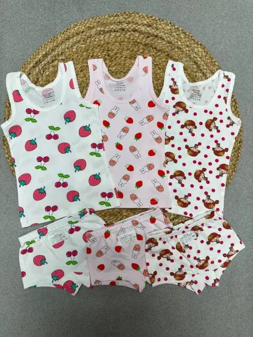 Майка и шорты для девочки р-р 26-34