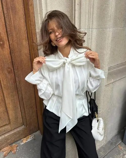 Блузка шёлковая с бантом женская р-р 42-44