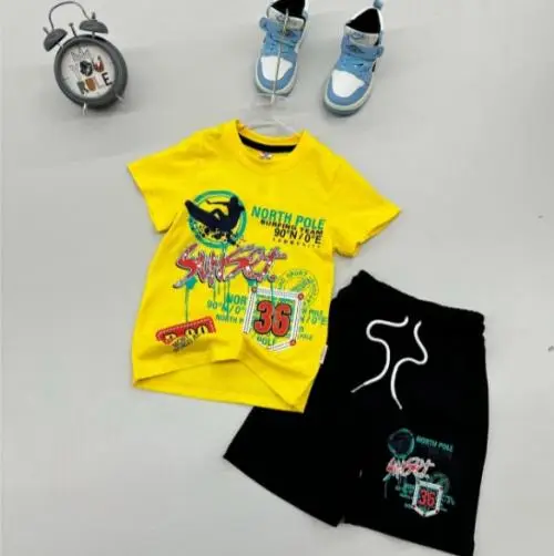 Летний комплект на мальчика , футболка-шорты ( 2-5 лет)