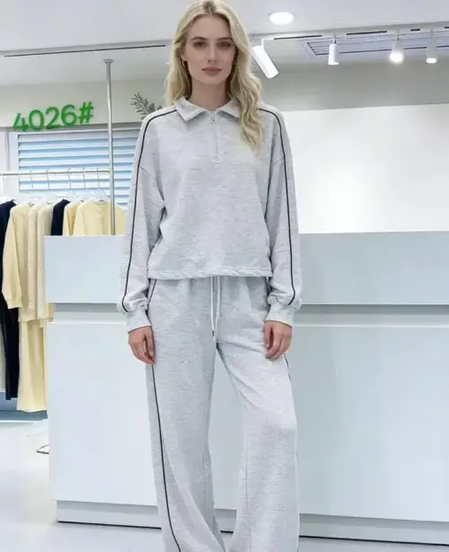 Спортивный костюм полузамок женский (р-р единый 48-52)