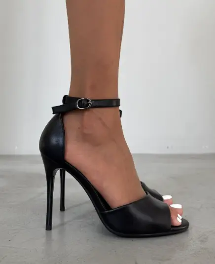 Женские босоножки на высоком каблуке (р-р 36-40)