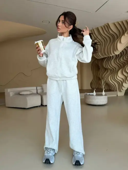 Спортивный костюм женский на молнии без капюшона (р-р S M L)