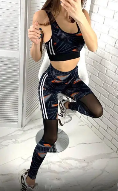Спортивный костюм женский для фитнеса топ с лосинами (р-р S-XL)