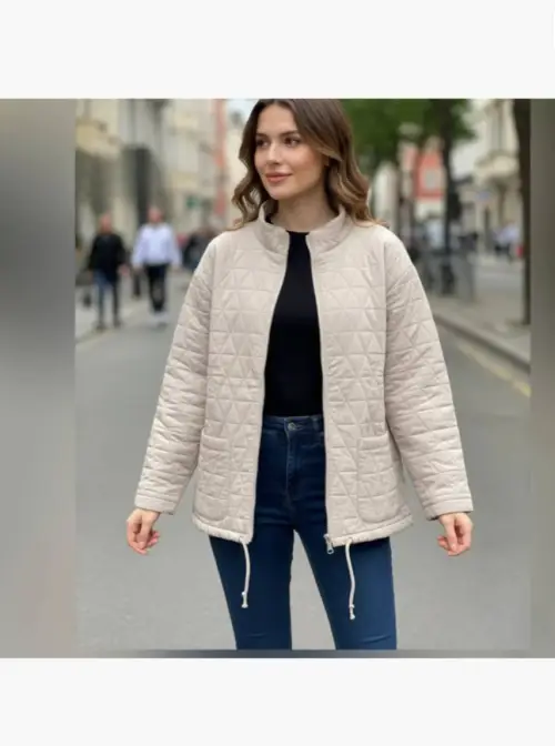 Ветровка женская с накладными карманами (р-р 52-60)