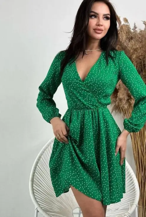 Платье на резинке женское, в горошек ( р-р 42-48)