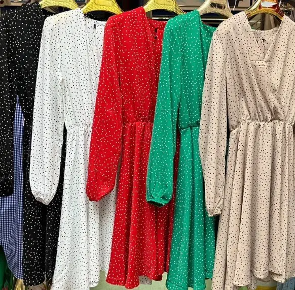 Платье на резинке женское, в горошек ( р-р 42-48)