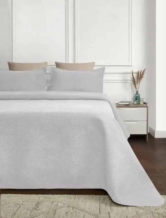 Велюровое покрывало 240*260 с наволочками 50*70