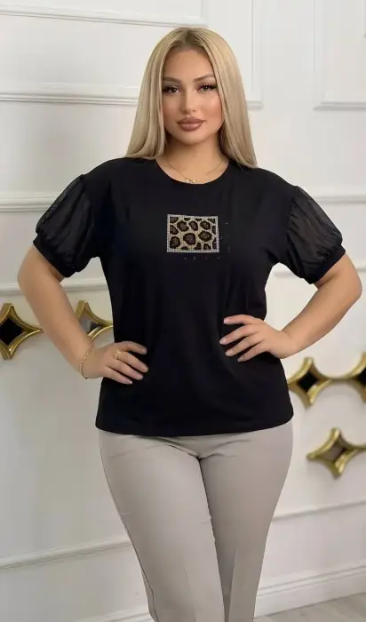 Футболка нарядная с принтом женская (р-р 52-58)