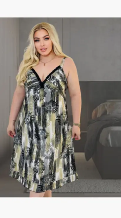 Сорочка женская на бретелях р-р 58-66