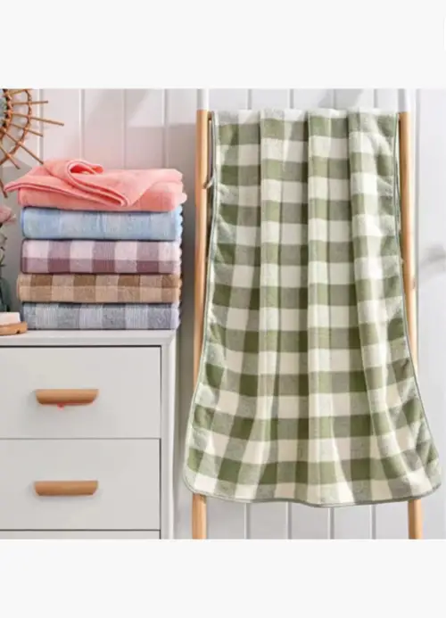 Полотенце лицевое махровое клетчатое (50*100)