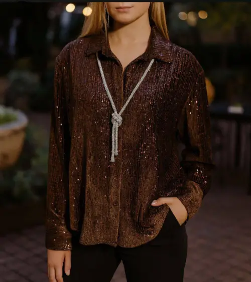 Блузка с пайетками р-р 42-44